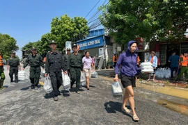 Hà Nội bổ sung 20 tỷ đồng ngân sách cho 2 xã ngập nặng, yêu cầu tuyệt đối không để xảy ra thiệt hại về người