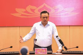 Chủ tịch Hà Nội Trần Sỹ Thanh chủ trì họp, chỉ đạo ứng phó với cơn bão số 11