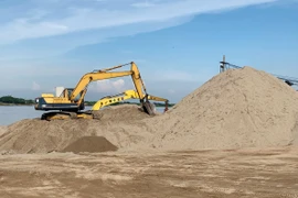 Hà Nội: Giải quyết dứt điểm các tập kết, kinh doanh vật liệu xây dựng vi phạm 