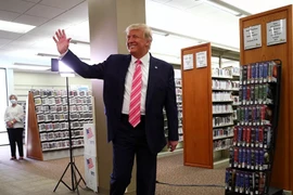 “Tôi bỏ phiếu cho người tên là Trump”