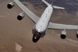 Trung Quốc phản ứng việc máy bay do thám của Mỹ ngụy trang bay qua Biển Đông