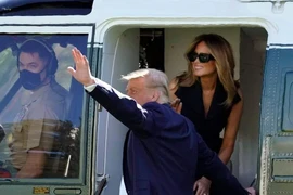 Bức ảnh thổi bùng lên thuyết âm mưu Đệ nhất phu nhân Mỹ có người đóng thế