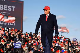 Tổng thống Mỹ Donald Trump: “Hẹn gặp lại sau 4 năm nữa”