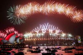 Sydney khuyến cáo người dân xem pháo hoa đêm giao thừa ở nhà 