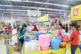 “14 ngày lễ hội khách hàng“