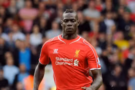 Chuyện lạ: Mario Balotelli bị kết tội phân biệt chủng tộc