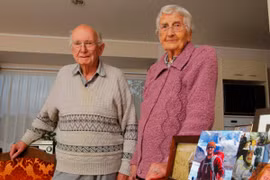 Qua đời cách nhau 2 tiếng, sau 65 năm chung sống