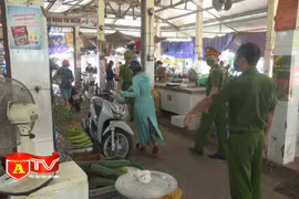 Bám sát địa bàn để việc giãn cách xã hội được thực hiện nghiêm túc