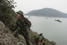 Đánh thức “Ngọc Sơn trung tú”, vị trí tiền tiêu, chiến hạm nổi trên biển Đông