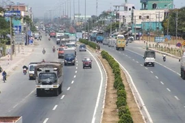 Chi sai cả chục tỷ đồng tại dự án cải tạo mở rộng 30km đường QL1