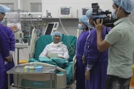 Thực hiện ca ghép tạng xuyên Việt mang lại cuộc sống cho 2 cán bộ công an