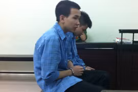 Bộ đôi lừa tiền nạp thẻ điện thoại qua mạng Internet lĩnh án