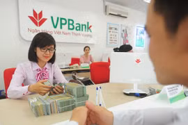 Gửi tiết kiệm trúng vàng SJC với VPBank