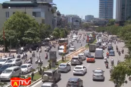 CSGT Thủ đô căng mình với trận địa mặt đường