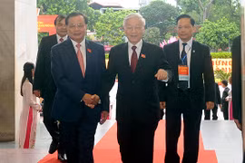 Những hình ảnh mới nhất từ Đại hội lần thứ XVI Đảng bộ TP Hà Nội 