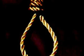 Trầm cảm, mẹ giết con trai 1 tuổi rồi tự vẫn