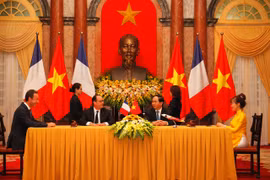 Hàng không giá rẻ dồn dập sắm máy bay mới