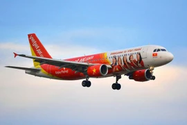 Phi công nghe nhầm huấn lệnh, máy bay vào nhầm đường lăn