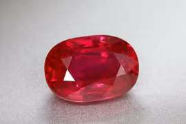 Ruby "Huyết bồ câu" sắp đấu giá ở Hồng Kông