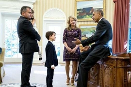 Tổng thống Obama gặp cậu bé muốn giúp đỡ "em bé Syria"