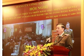 Quyết tâm lớn triển khai thực hiện Nghị quyết Hội nghị lần thứ tư BCH Trung ương Đảng khóa XII