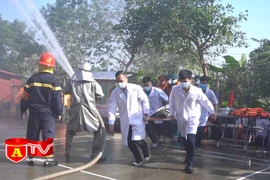 Diễn tập phương án phòng chống thiên tai, chữa cháy và tìm kiếm cứu nạn