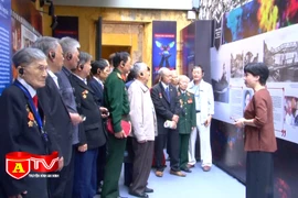 Khai mạc trưng bày “Để bầu trời mãi xanh”