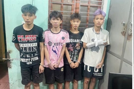 Nhóm ‘choai choai’ cướp xe máy sau trận xô xát với người đi đường