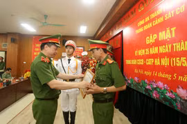 Xứng danh 'quả đấm thép' của Công an Thủ đô Anh hùng
