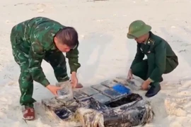 ‘Đầu tư’ công nghệ cao mua bán ma túy để trốn tránh cơ quan chức năng