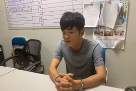 Hà Nội: Người đàn ông U40 dùng chiêu lạ cướp giật tài sản