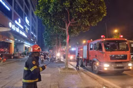 'Phép thử' gần khuya và phản ứng linh hoạt trước vụ cháy căn hộ chung cư