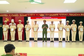 Ghi nhận sự phấn đấu, rèn luyện trong quá trình công tác