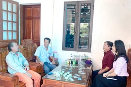 Nhân viên ngân hàng cảnh giác, giúp khách thoát cú lừa mất 350 triệu đồng