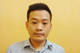 Khởi tố kẻ liên tiếp lừa đảo