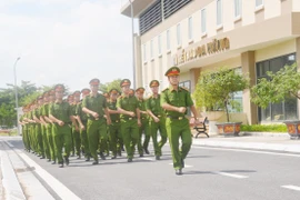 Nâng cao kiến thức về công tác điều lệnh cho cán bộ chiến sỹ