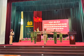 Huy động 120 sinh viên Đại học Phòng cháy, chữa cháy phân luồng đảm bảo an toàn giao thông dịp Tết Giáp Thìn