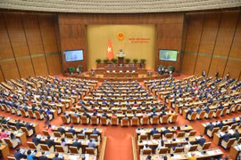  (Bài 1): Tinh gọn bộ máy góp phần cải cách thể chế; tạo động lực để đầu tư, phát triển đất nước 