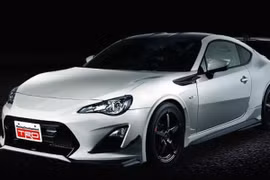 Toyota trình làng phiên bản đặc biệt của xe thể thao 86 14R60