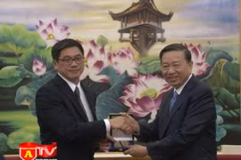 Thượng tướng Tô Lâm tiếp Đại sứ đặc mệnh toàn quyền Singapore