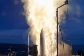 Tên lửa SM-6 lập kỉ lục đánh chặn xa nhất trong lịch sử hải quân Mỹ