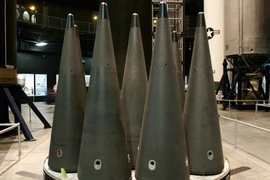 Romania mất trộm 64 đầu đạn tên lửa