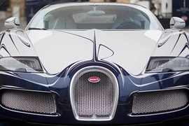 Cận cảnh Bugatti L'Or Blanc bằng sứ
