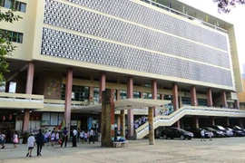 Bé trai 8 tuổi phá án ở Cung Thiếu nhi Hà Nội