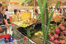 Buộc phải thắt “hầu bao”