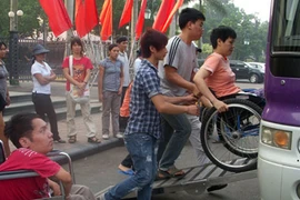 Người khuyết tật thiệt đủ đường