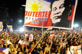 Philippines: Một đoàn xe bị phục kích trước giờ tổng tuyển cử