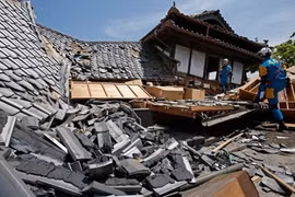 Nhật Bản lại xảy ra động đất mạnh