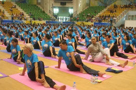 Lan tỏa tinh thần tích cực của Yoga