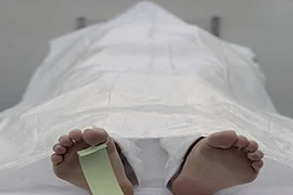 Cấu kết với nhân tình giết chồng ngay tại nhà